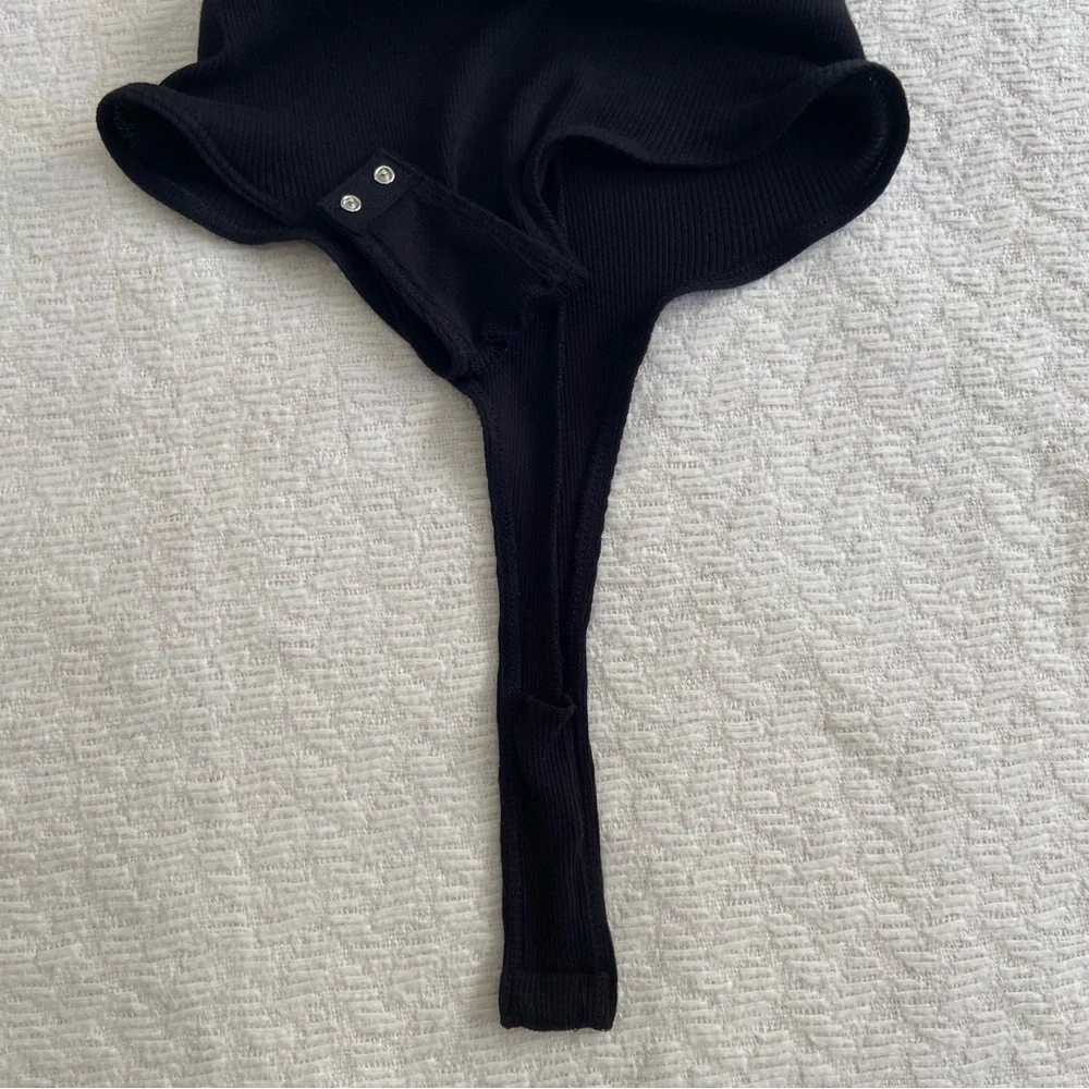 Clyque West Bodysuit - Picture 9 of 13